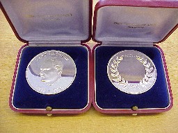 The Onsager medal